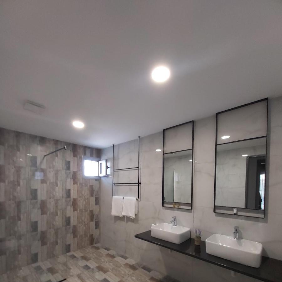 Dhima Hotel Himare Luaran gambar