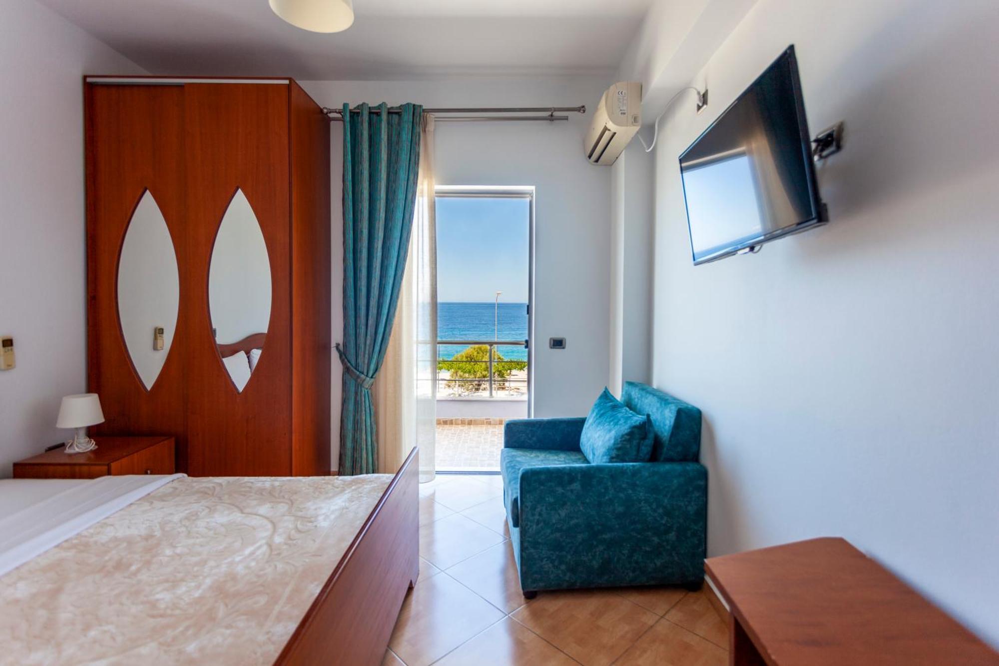 Dhima Hotel Himare Luaran gambar