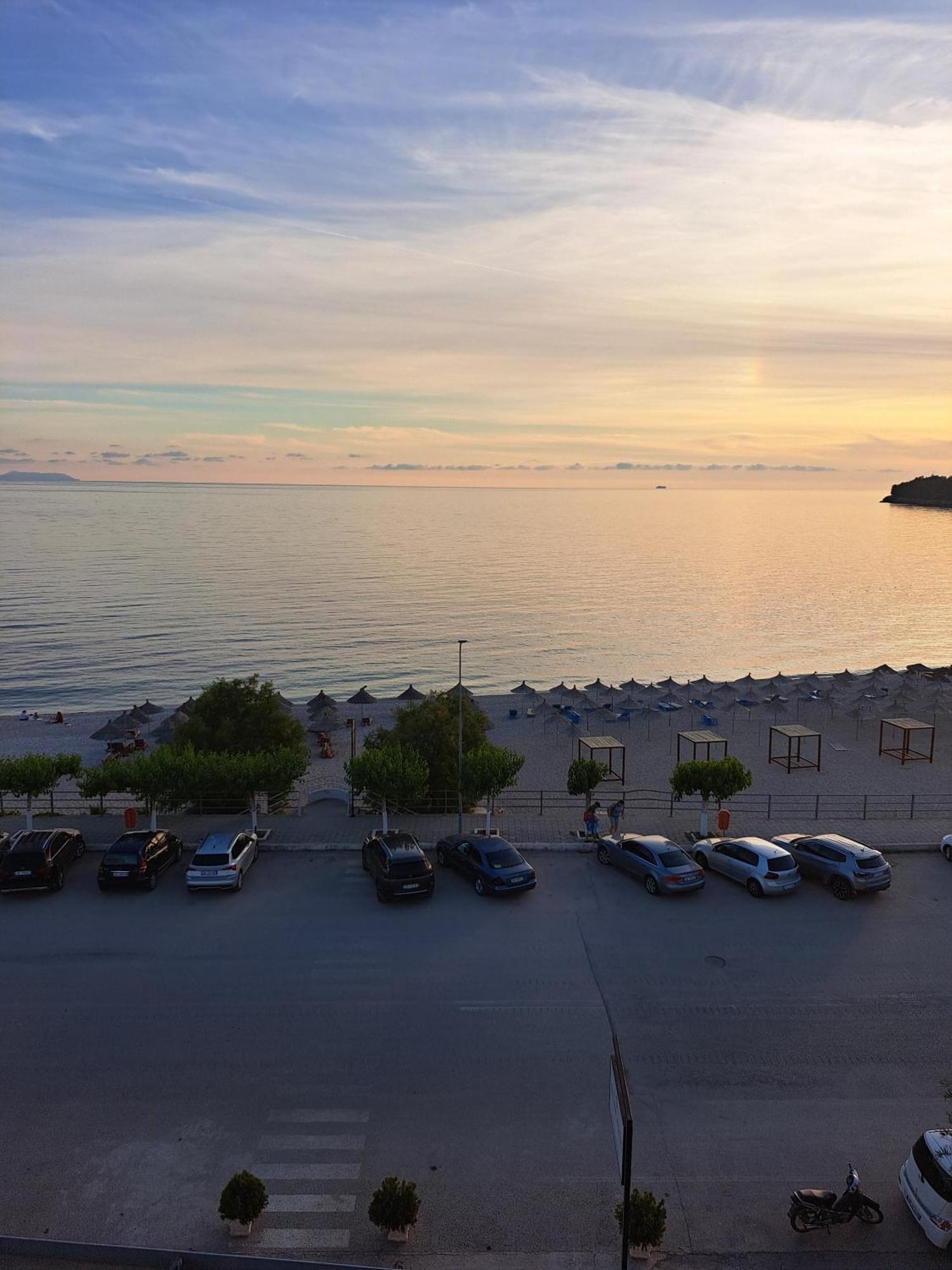 Dhima Hotel Himare Luaran gambar