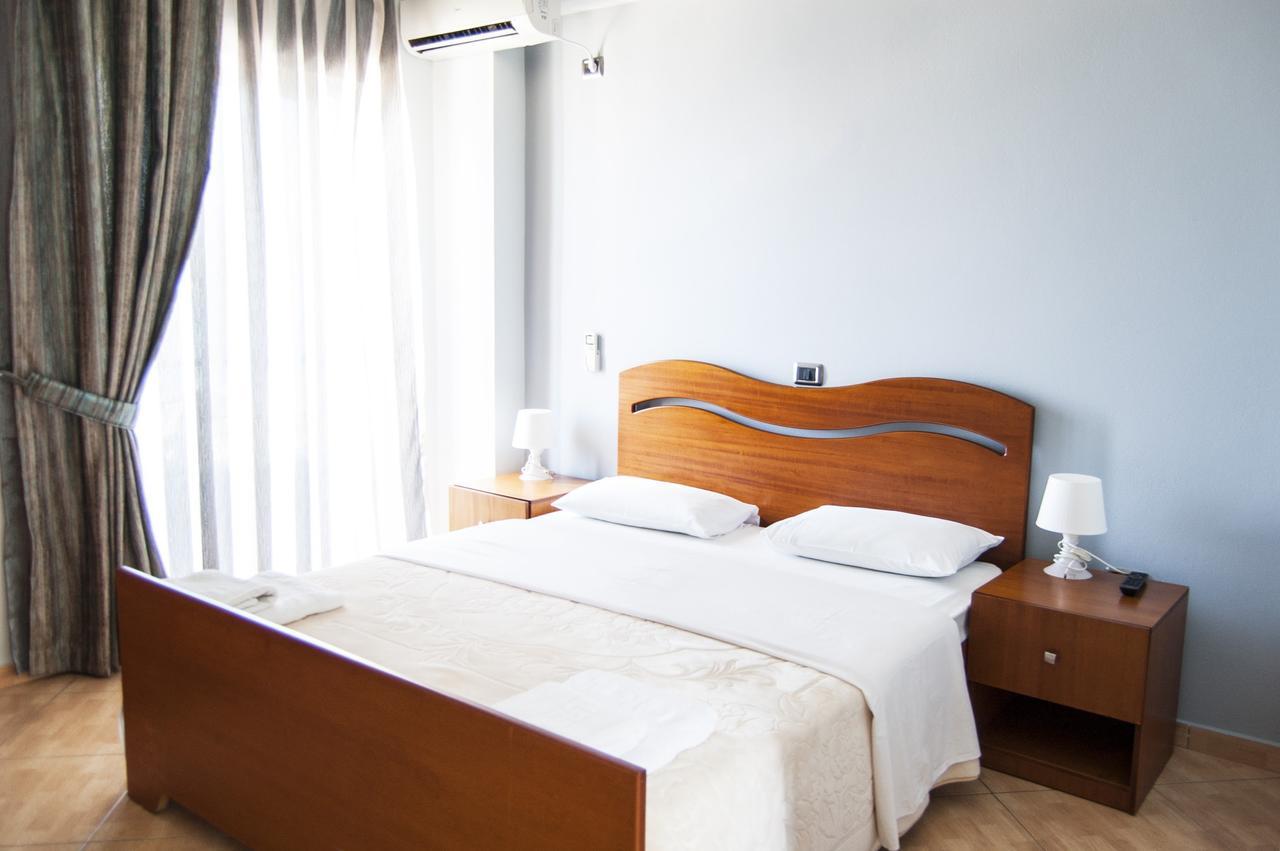 Dhima Hotel Himare Luaran gambar