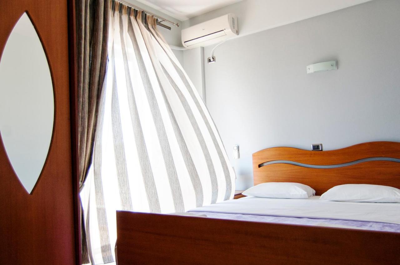 Dhima Hotel Himare Luaran gambar
