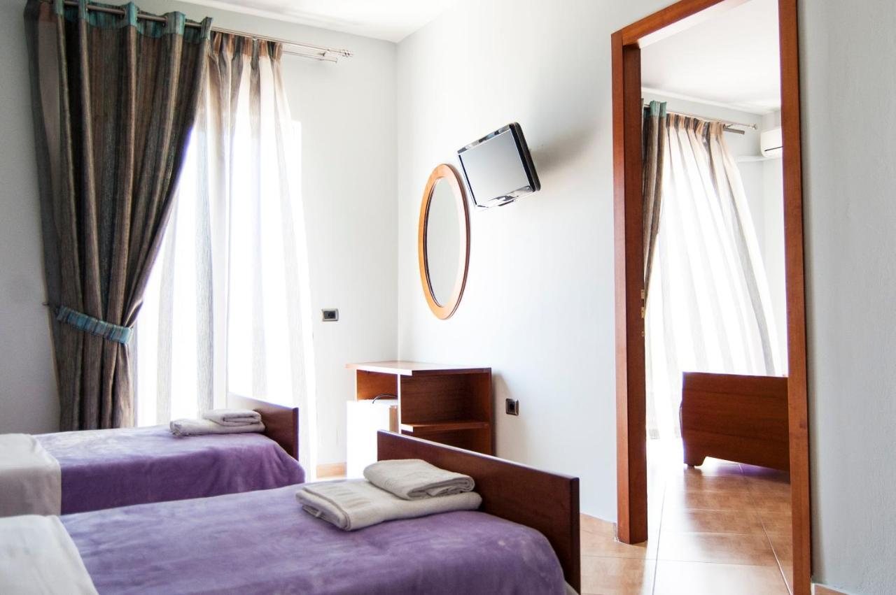 Dhima Hotel Himare Luaran gambar